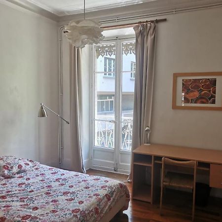 Bel appartement charme ancien dans quartier animé Grenoble Esterno foto